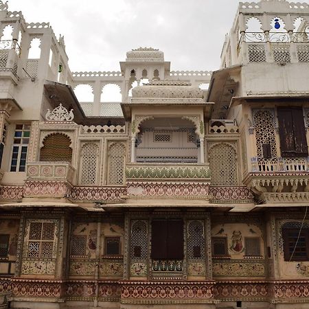 Shree Jagdish Mahal Heritage Hotel Udaipur Extérieur photo