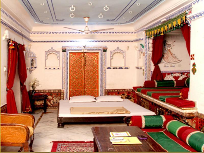 Shree Jagdish Mahal Heritage Hotel Udaipur Extérieur photo