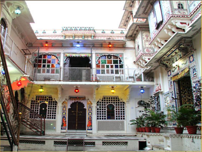 Shree Jagdish Mahal Heritage Hotel Udaipur Extérieur photo