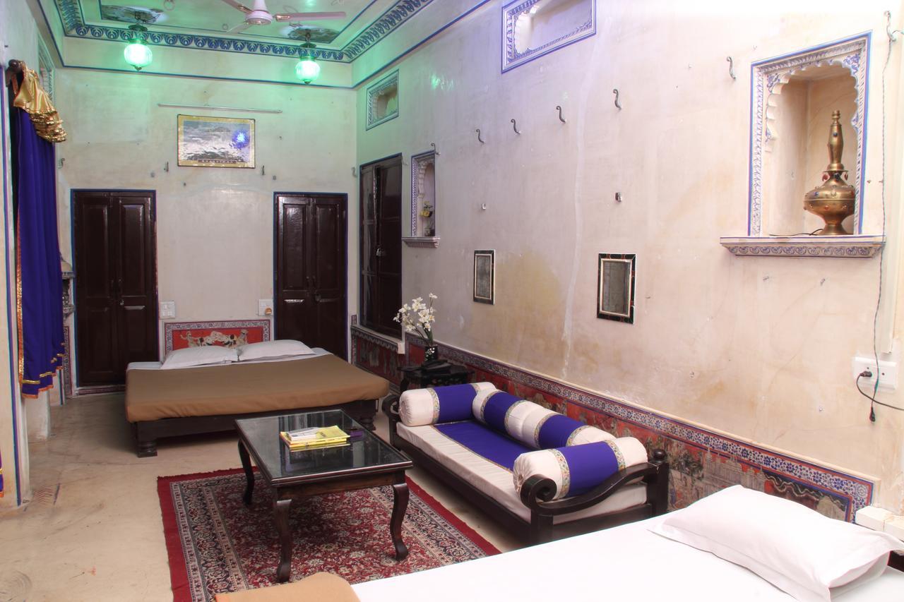 Shree Jagdish Mahal Heritage Hotel Udaipur Extérieur photo