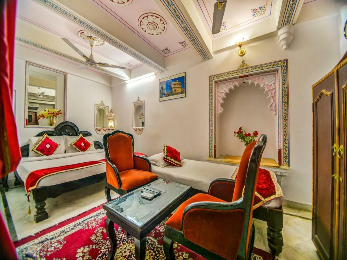 Shree Jagdish Mahal Heritage Hotel Udaipur Extérieur photo