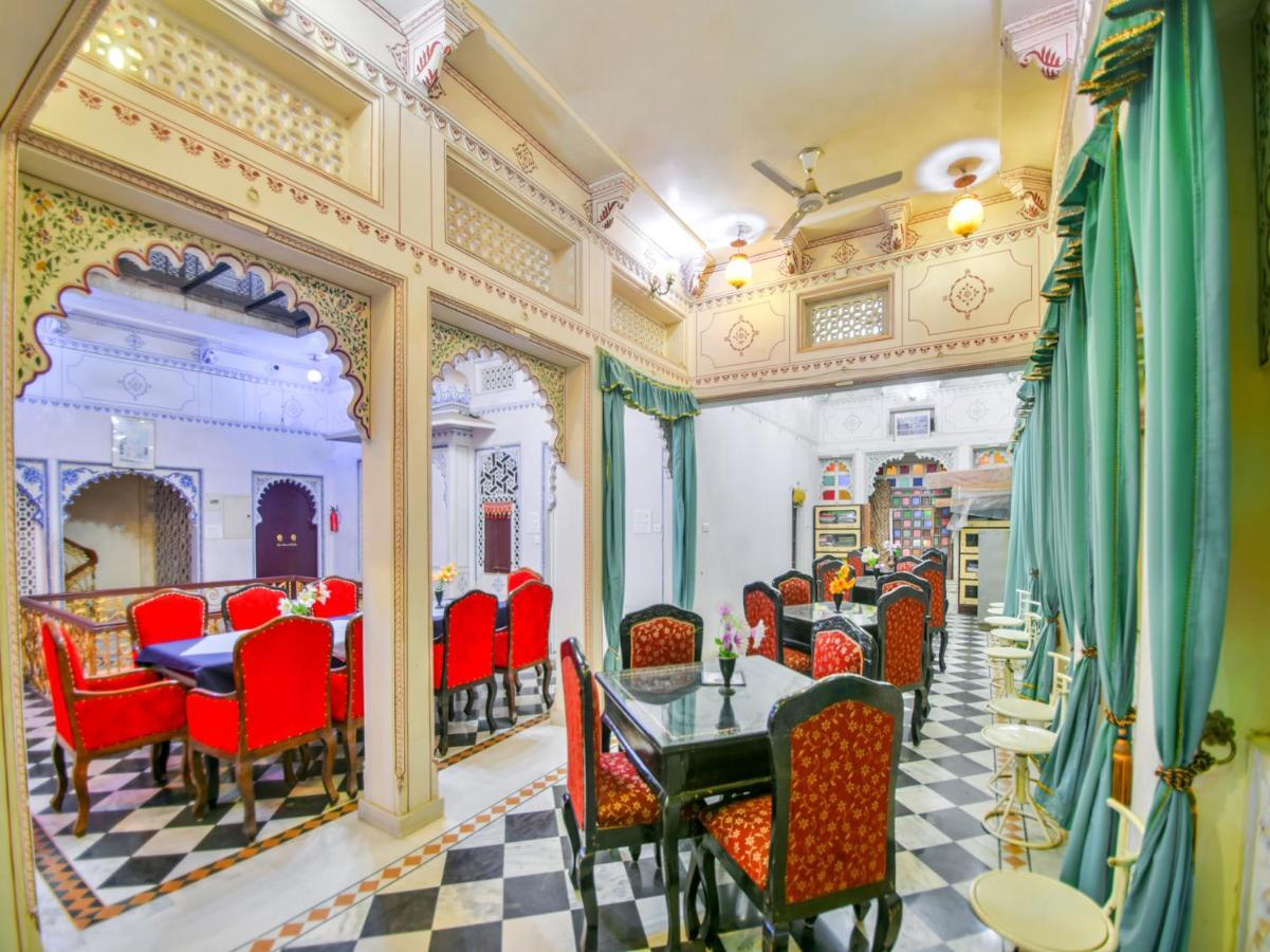 Shree Jagdish Mahal Heritage Hotel Udaipur Extérieur photo